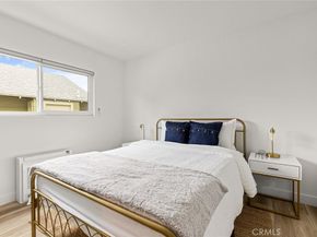 59 S Meridith Avenue, Pasadena CA 91106