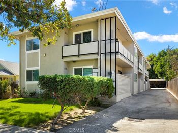 59 S Meridith Avenue