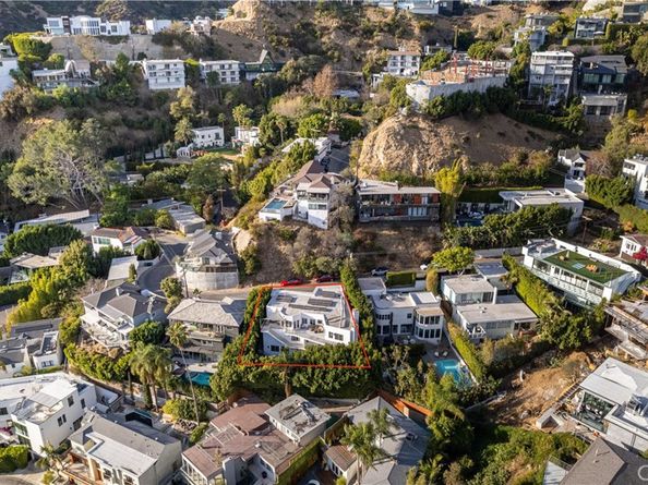 1664 Sunset Plaza Drive, Los Angeles CA 90069