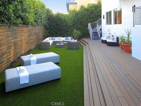 1664 Sunset Plaza Drive, Los Angeles CA 90069