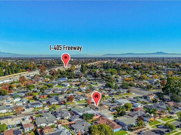 2425 Heather Avenue, Long Beach CA 90815