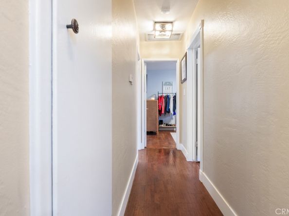 2425 Heather Avenue, Long Beach CA 90815