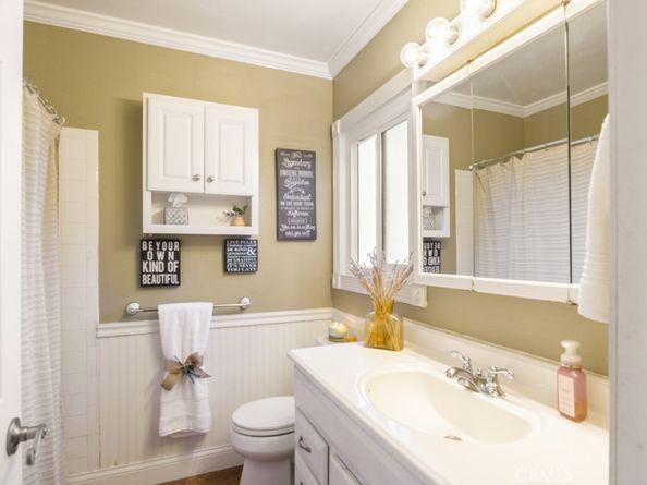 2425 Heather Avenue, Long Beach CA 90815