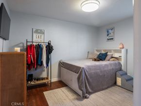 2425 Heather Avenue, Long Beach CA 90815