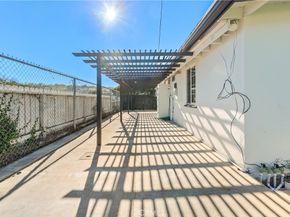 5267 Doris, Torrance CA 90505