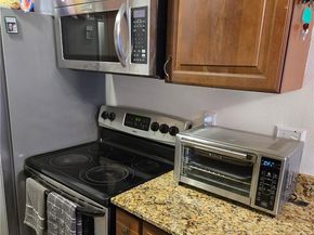 756 N Inglewood Avenue 22, Inglewood CA 90302