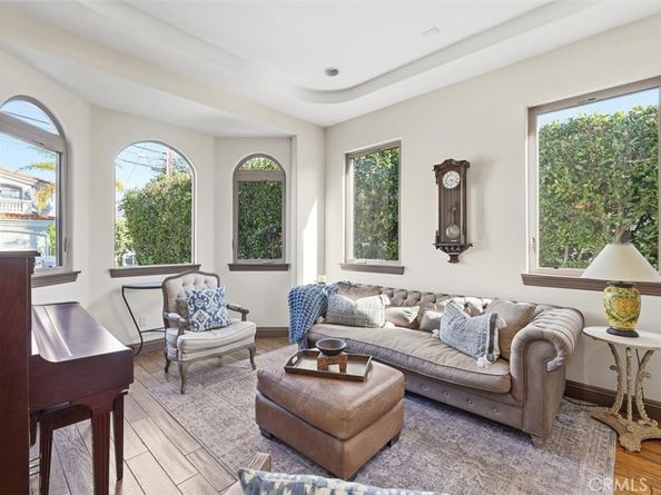 1740 Ruhland, Manhattan Beach CA 90266