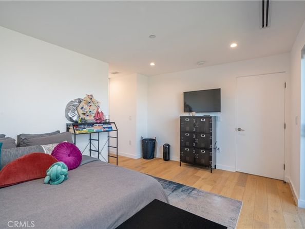 3855 S Centinela, Los Angeles CA 90066