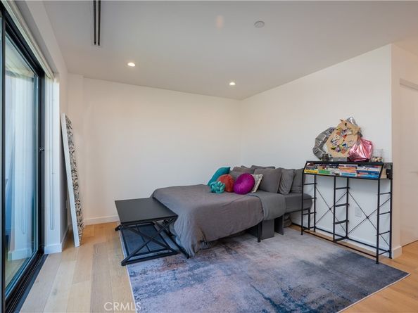 3855 S Centinela, Los Angeles CA 90066