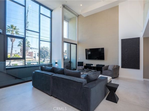 3855 S Centinela, Los Angeles CA 90066