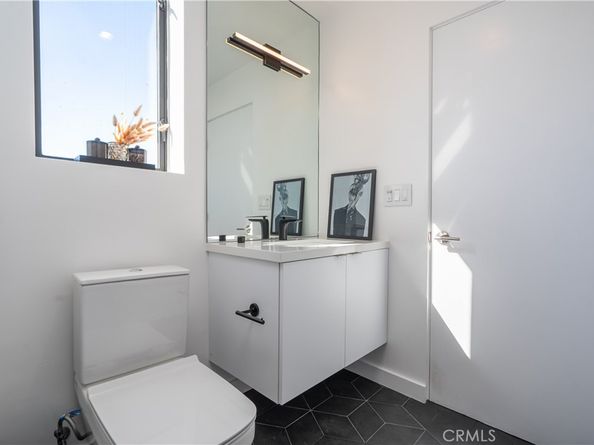 3855 S Centinela, Los Angeles CA 90066