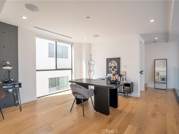 3855 S Centinela, Los Angeles CA 90066