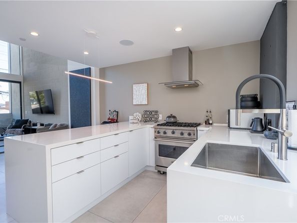 3855 S Centinela, Los Angeles CA 90066