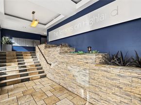 1940 N Highland Avenue 54, Los Angeles CA 90068