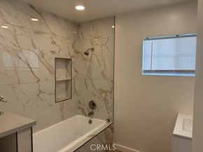 4212 Nipomo, Lakewood CA 90713