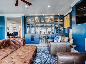 5617 Glenford, Los Angeles CA 90008