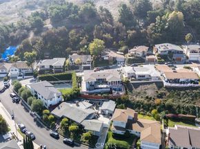 5617 Glenford, Los Angeles CA 90008