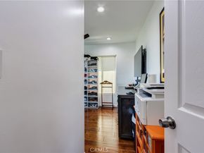 5617 Glenford, Los Angeles CA 90008