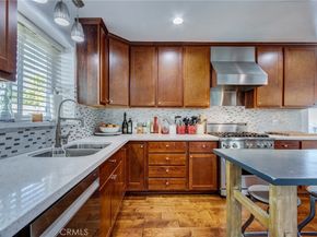 5617 Glenford, Los Angeles CA 90008