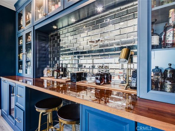 5617 Glenford, Los Angeles CA 90008