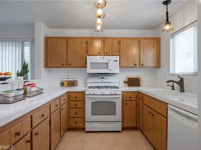 1008 S Harbor Heights Drive B, Harbor City CA 90710