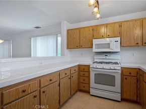 1008 S Harbor Heights Drive B, Harbor City CA 90710