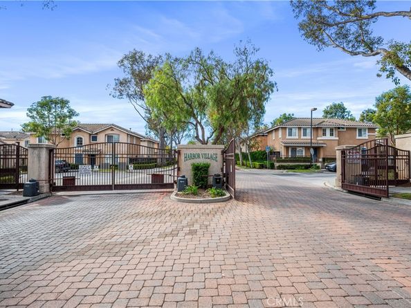 1008 S Harbor Heights Drive B, Harbor City CA 90710