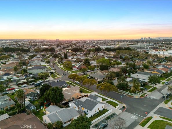 14709 Bodger Avenue, Hawthorne CA 90250