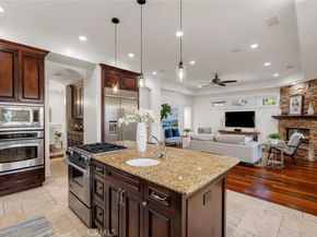 2000 Walnut Avenue, Manhattan Beach CA 90266