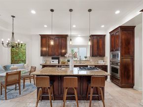 2000 Walnut Avenue, Manhattan Beach CA 90266