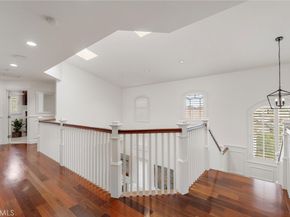 2000 Walnut Avenue, Manhattan Beach CA 90266
