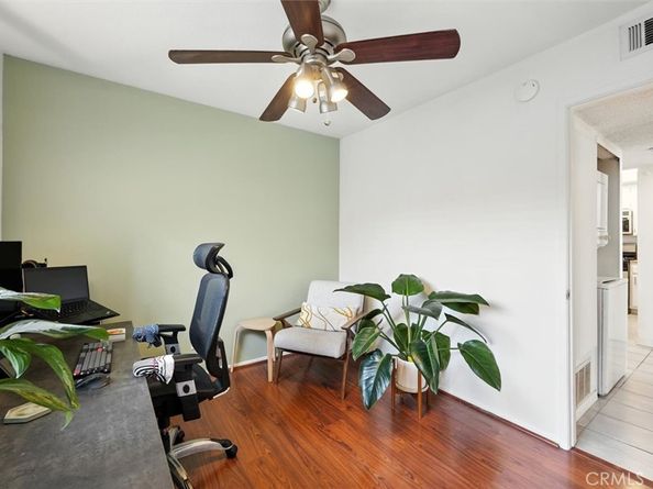 550 Orange Avenue 318, Long Beach CA 90802