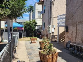 1557 Pine Avenue, Long Beach CA 90813