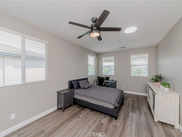 815 W 255th Street, Harbor City CA 90710