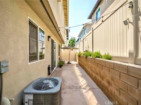 815 W 255th Street, Harbor City CA 90710