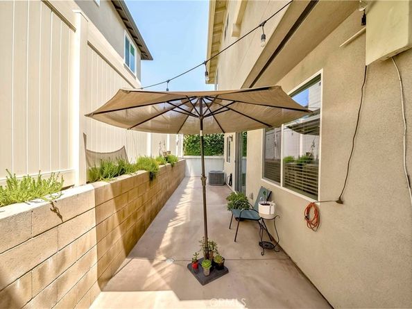 815 W 255th Street, Harbor City CA 90710