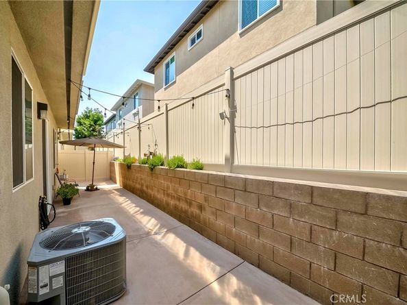 815 W 255th Street, Harbor City CA 90710