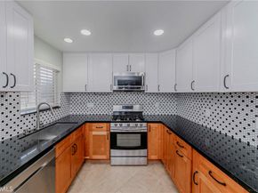 1514 W 207th Street C, Torrance CA 90501