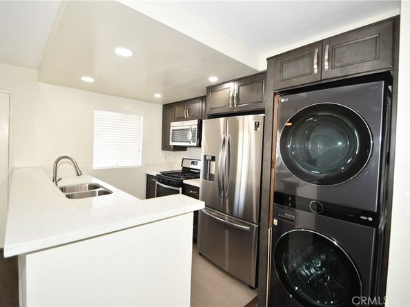 11852 Washington Place 6, Los Angeles CA 90066