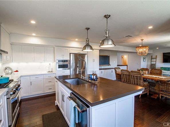 807 El Redondo Avenue, Redondo Beach CA 90277