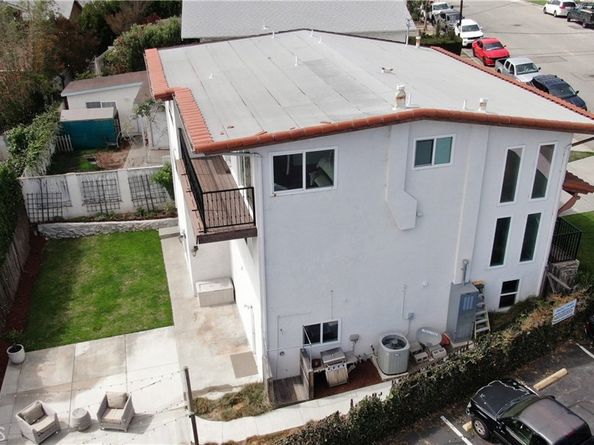 807 El Redondo Avenue, Redondo Beach CA 90277