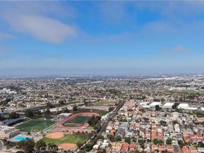 807 El Redondo Avenue, Redondo Beach CA 90277