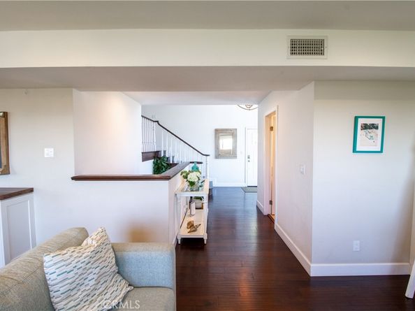 807 El Redondo Avenue, Redondo Beach CA 90277