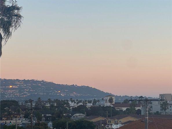 807 El Redondo Avenue, Redondo Beach CA 90277