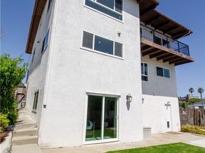 807 El Redondo Avenue, Redondo Beach CA 90277