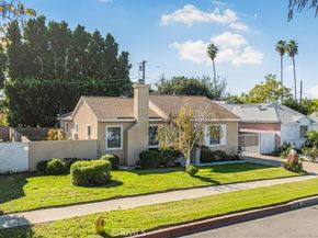 19612 Schoolcraft, Reseda CA 91335