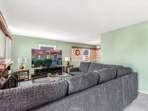 19612 Schoolcraft, Reseda CA 91335