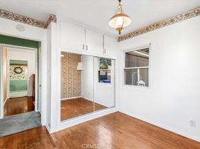 19612 Schoolcraft, Reseda CA 91335