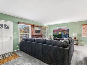 19612 Schoolcraft, Reseda CA 91335