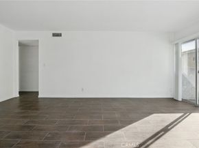 20134 Leadwell Street 263, Winnetka CA 91306